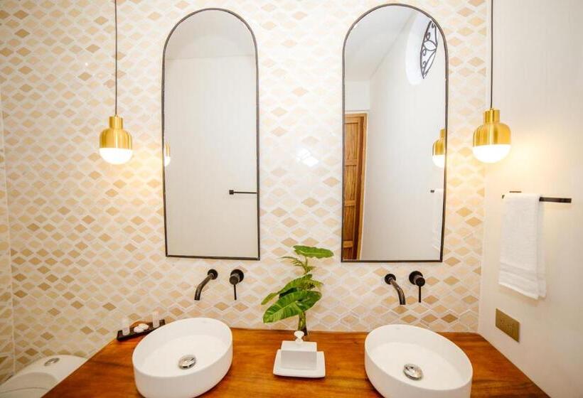 발코니 디럭스 룸, Bioma Boutique