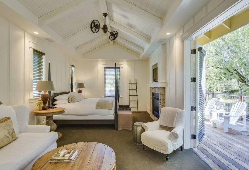 주니어 스위트, Farmhouse Inn