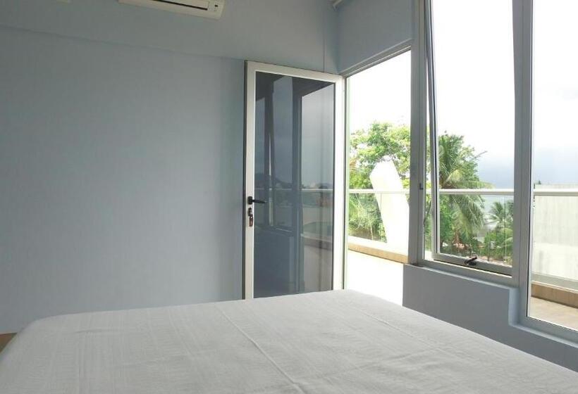 اتاق استاندارد, Room2board Hostel And Surf School
