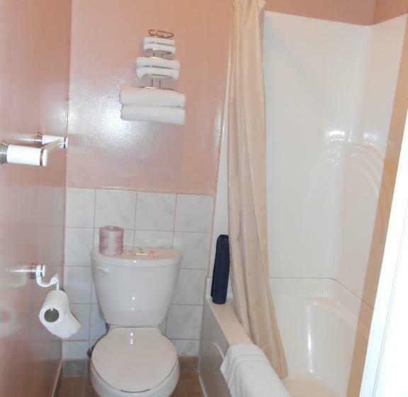 Номер Стандарт 2 Двуспальные Кровати, Aquarius Motel