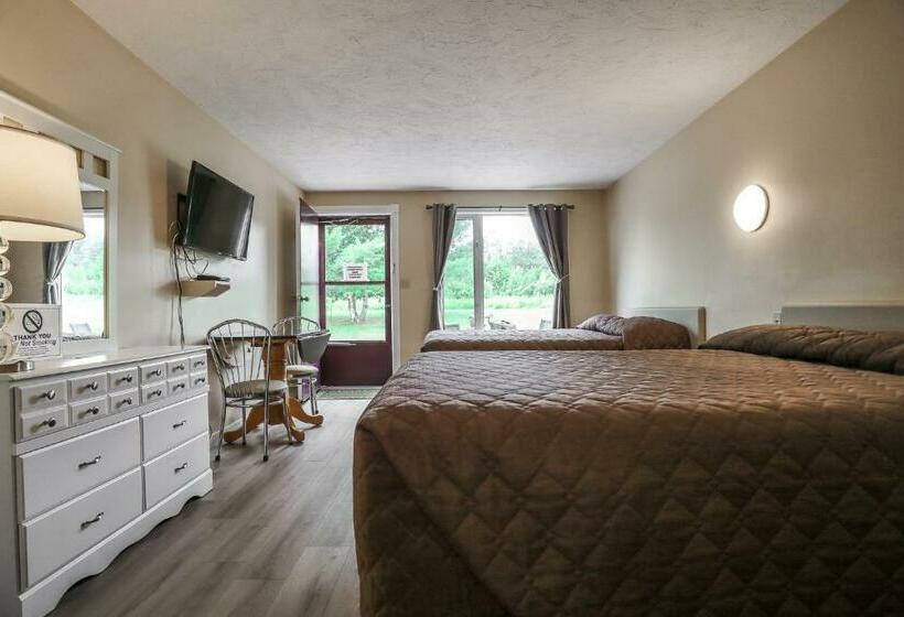 デラックスルーム, Atlantic Motel