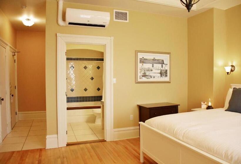 Полулюкс Вид на Сад, Tait House By Bower Boutique Hotels