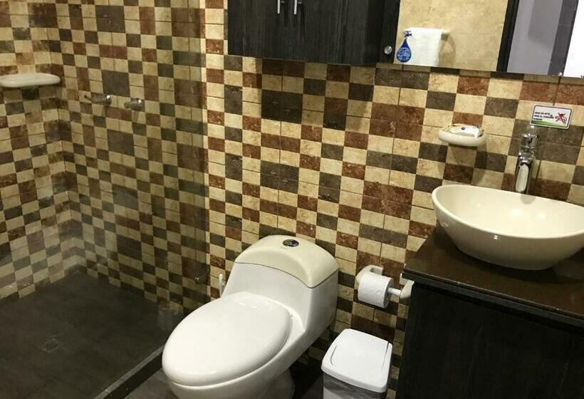 Четырехместный Номер Стандарт, Hospedaje Solymar Sarie Bay