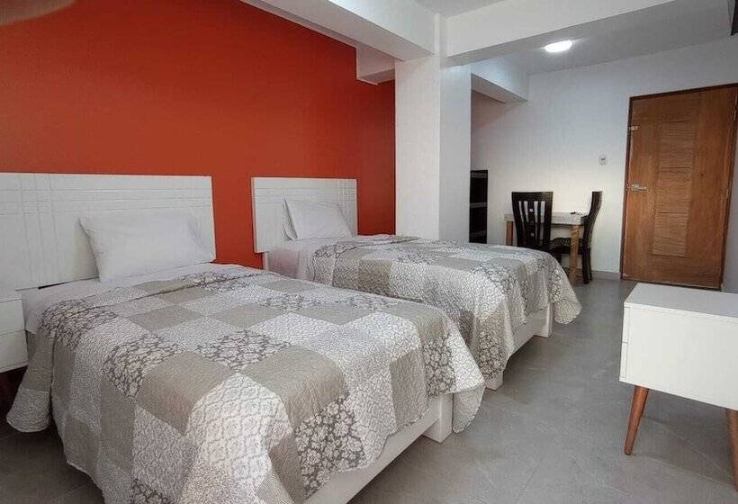 غرفة قياسية, Santa Maria