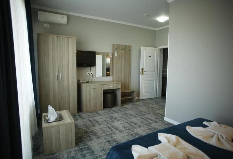 海景标准间带阳台, Agapi Mamaia