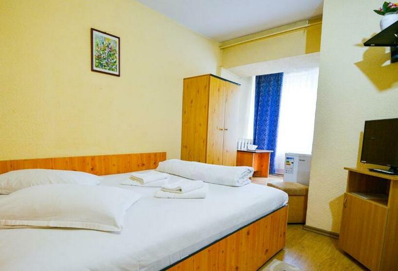اتاق استاندارد, Decebal Bistrita
