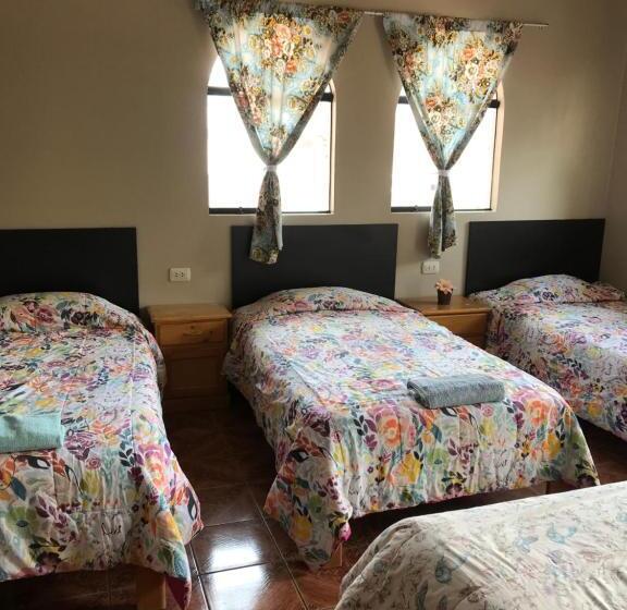 اتاق استاندارد چهار تخته, Jo´s Place