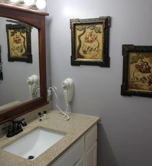 استودیوی لوکس, Brydan Suites