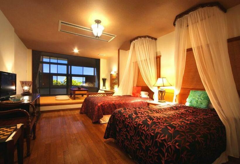 اتاق استاندارد با چشمانداز دریا, Ubudo