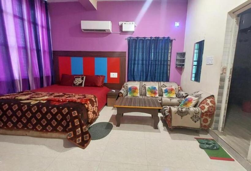 Номер Deluxe Кровать Кинг, Aradhya Regency Near Konark Sun Temple By Morservices
