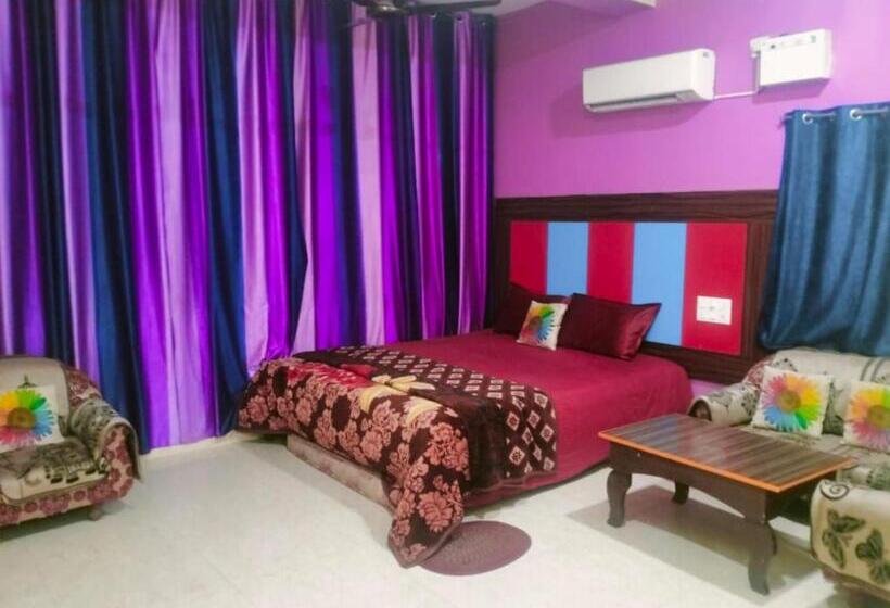 Номер Deluxe Кровать Кинг, Aradhya Regency Near Konark Sun Temple By Morservices
