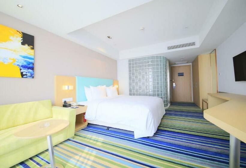 标准间, Holiday Inn Express Yingkou Onelong Plaza, An Ihg