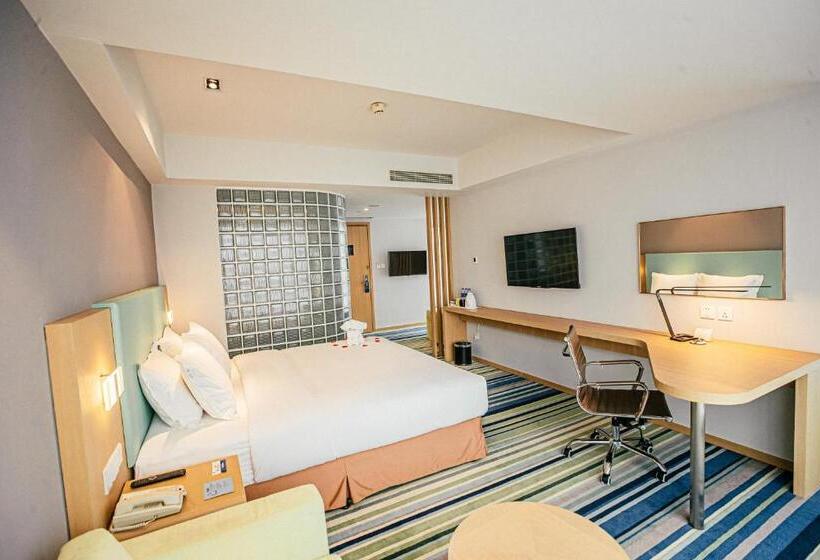 Номер Superior, Holiday Inn Express Yingkou Onelong Plaza, An Ihg