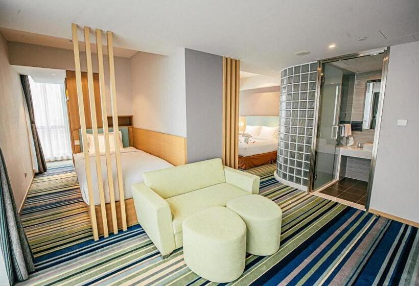 标准间, Holiday Inn Express Yingkou Onelong Plaza, An Ihg