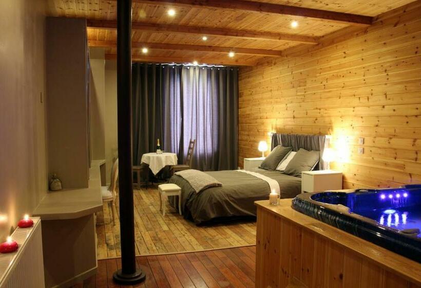 غرفة قياسية مزوَّدة بجاكوزي, La Font Vineuse & Spa