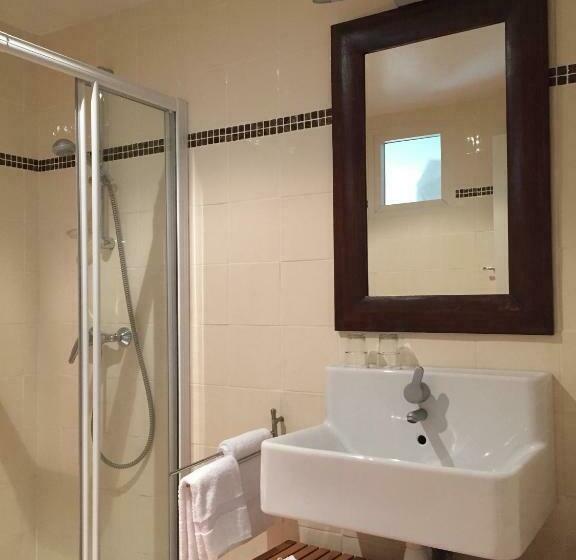 חדר סופריור נוף לגינה, Le Clos Saint Aubin