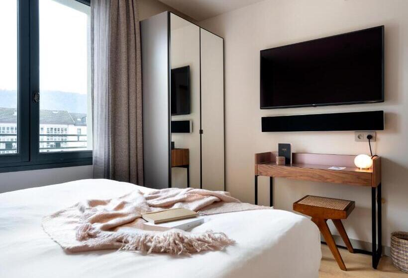 חדר סטנדרט, Hébé