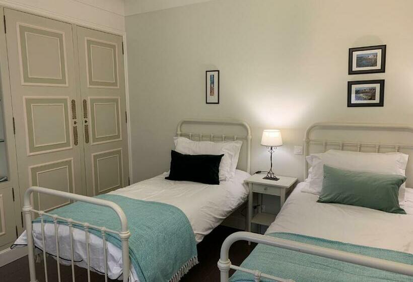 Номер Стандарт, 5 Grande Rue