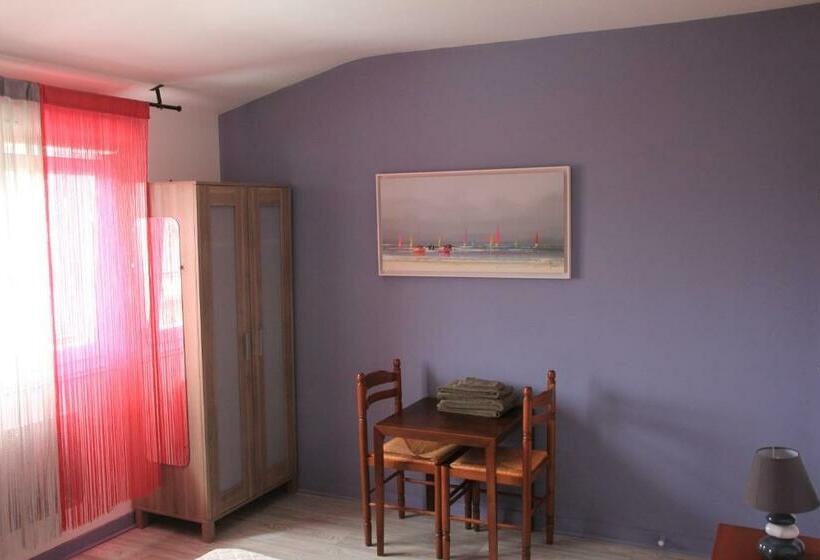 Номер Комфорт, Chambres D Hôtes De Pont C Hoat