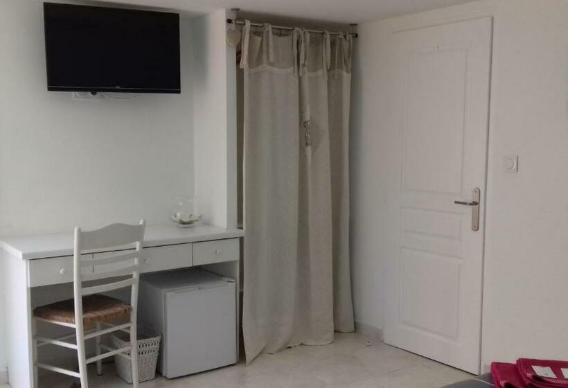 Номер Комфорт, Chambres D Hôtes Le Mas Du Bijou Bleu