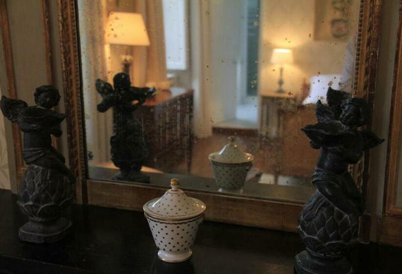 غرفة سوبيريور, Château De La Marronnière