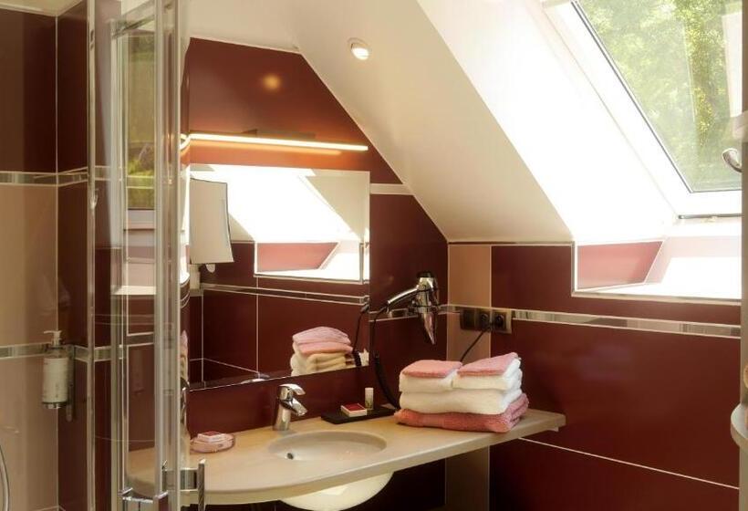 Номер Комфорт Вид на Море, Domaine Du Clos Fleuri   Spa