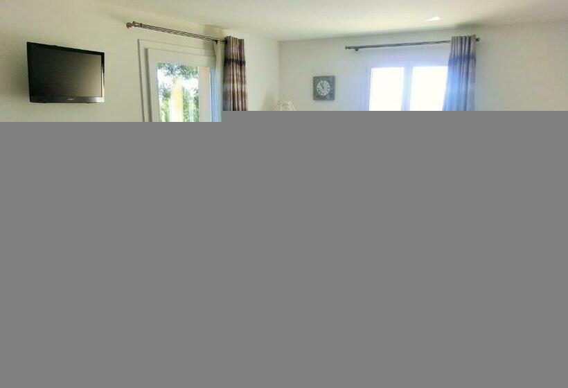 Номер Superior Вид на Море, Villa Azur Golf