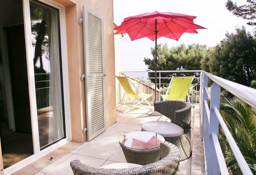 Номер Superior Вид на Море, Villa Azur Golf