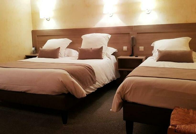 Номер Стандарт Трехместный, Hostellerie D Heloise