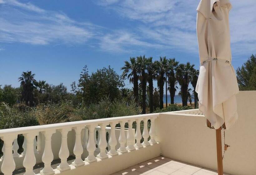 اتاق استاندارد با تراس, Hôtel De La Mer