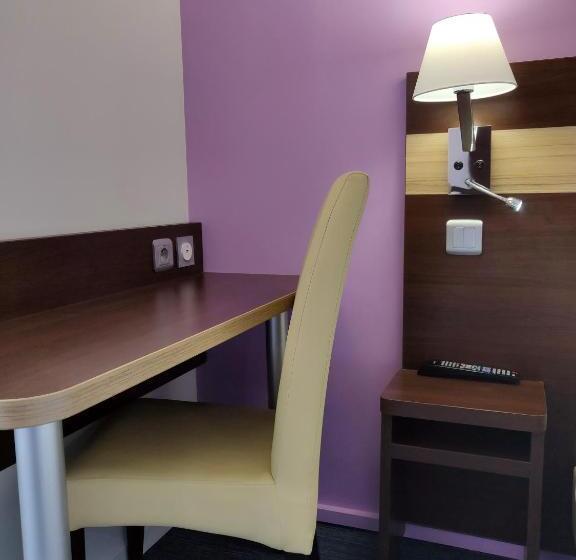 连接 1 卧室公寓, Contact Hotel Restaurant La Chaumière Les Mureaux Flins