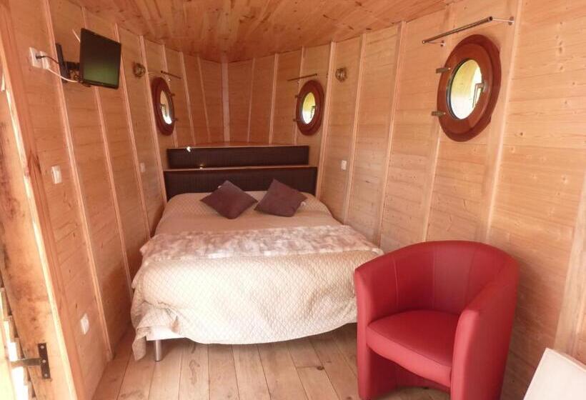 标准间带露台, Chambre D'hôtes Au Fil De L'eau