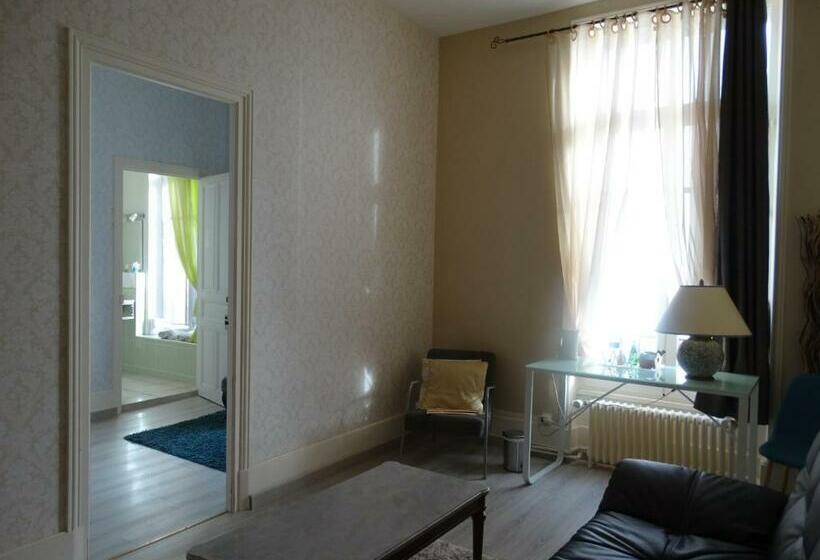 Suite, Le Belvedere Des Remparts