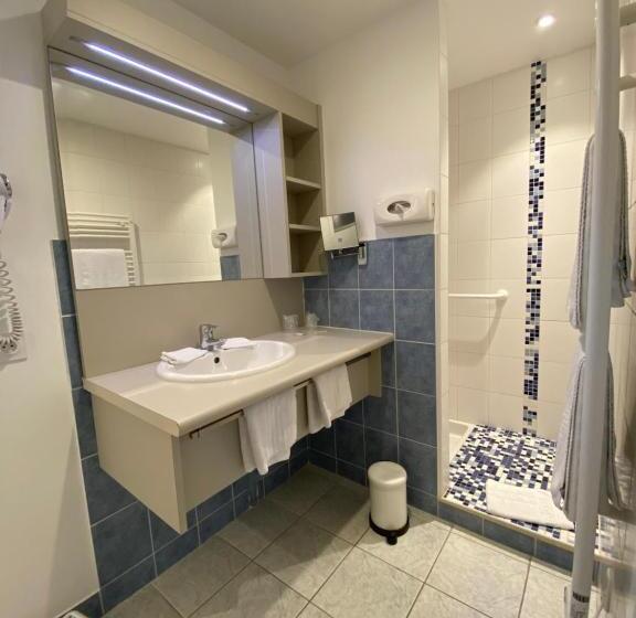 スタンダードトリプルルーム, Contact Hôtel   Motel Les Bleuets