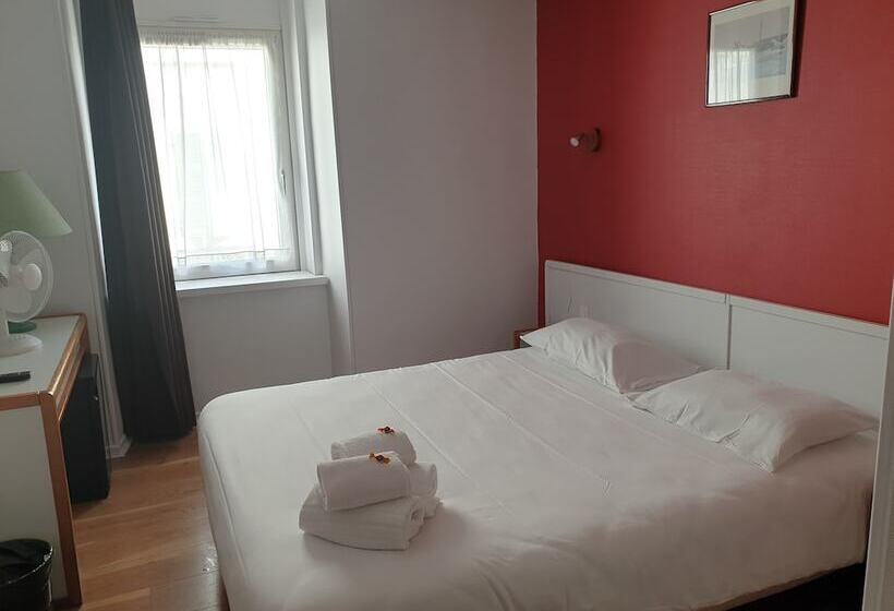 Семейный Номер, Hôtel Hermance