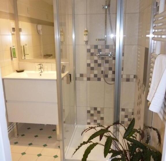 Номер Стандарт Трехместный, Hôtel Picardia