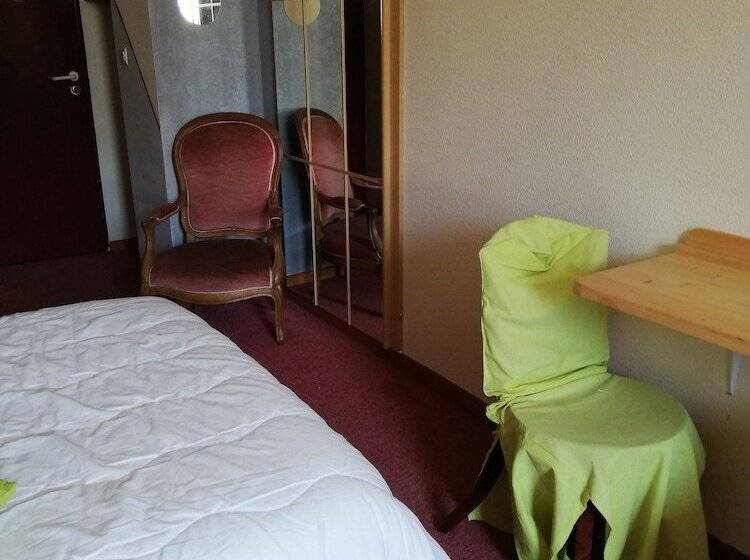 Четырехместный Номер Стандарт, L'Auberge d'Eygliers
