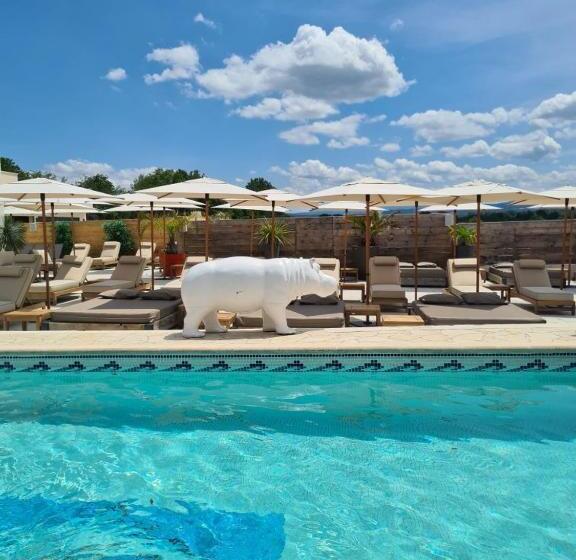 Трехместный Номер Superior, Les Loges Du Luberon