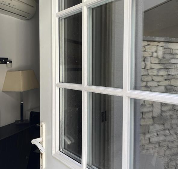 Четырехместный Номер Стандарт, Les Loges Du Luberon