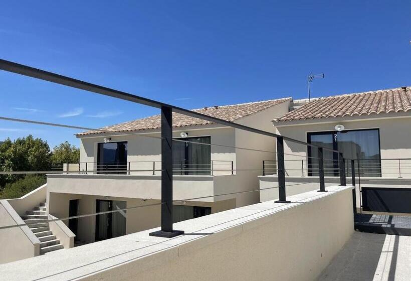 Номер Стандарт Трехместный, Les Loges Du Luberon