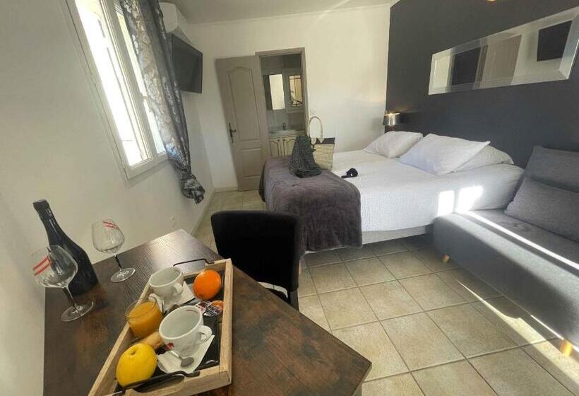 Номер Superior, Les Loges Du Luberon