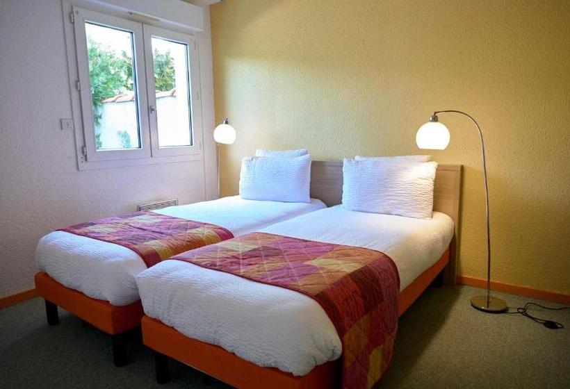 اتاق استاندارد یک نفره, Logis Hôtel Le Moulin Des Gardelles