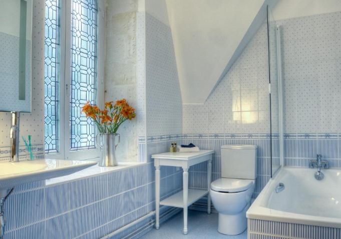 Номер Стандарт, Manoir De Contres