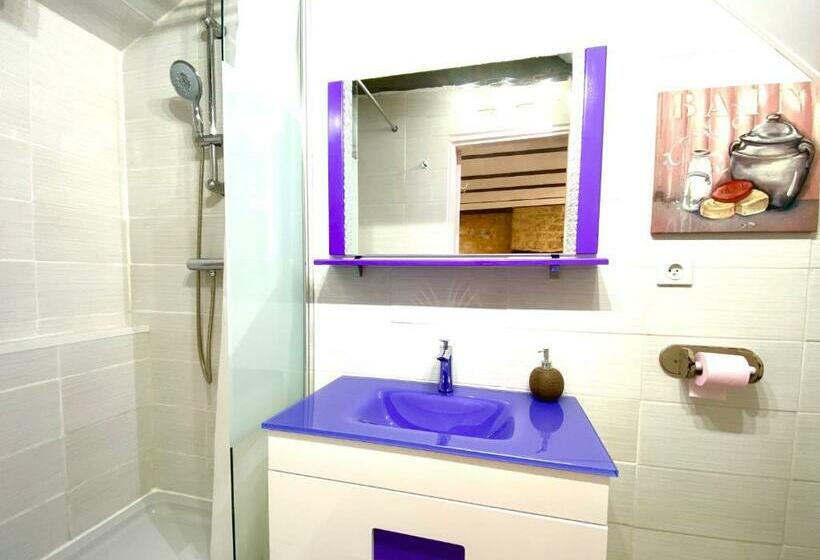 Номер Basic, La Clef Des Songes B&b De Charme   Sarlat Centre   Parking Gratuit   Piscine Et Espace Bien être à 4