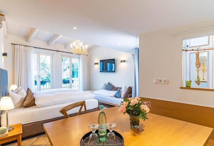 Апартаменты 1 Спальня Вид на Сад, Apartment Hotel Schreier