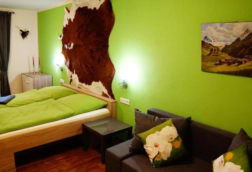 Номер Стандарт, Bavaria City Hostel   Design Hostel