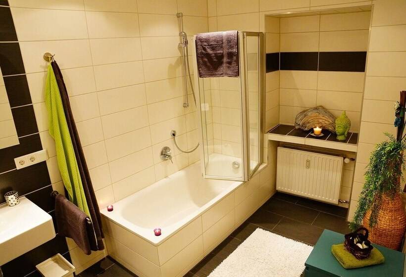 Номер Стандарт, Bavaria City Hostel   Design Hostel