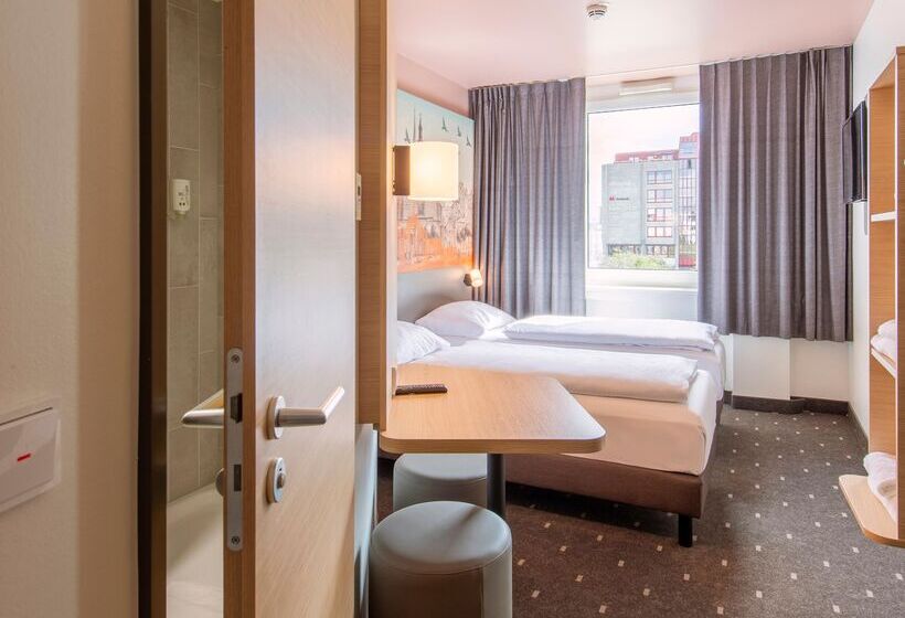 Номер Стандарт, B&b Hotel Nürnberg Hbf