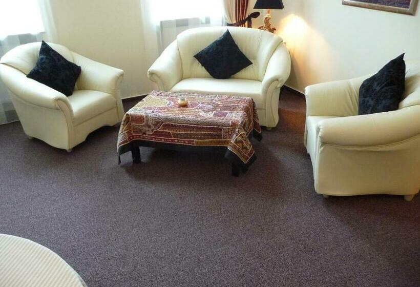 小型套房, Kleine Festung Germersheim