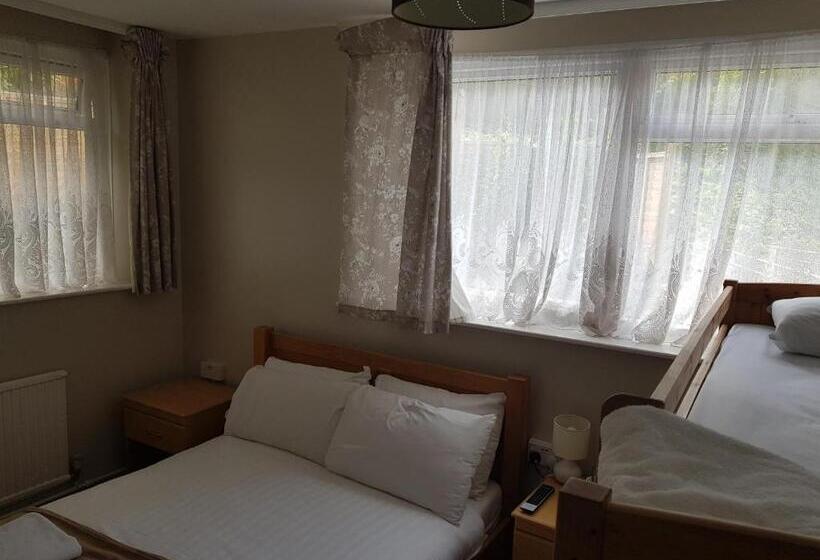 패밀리 룸, Victoria Lodge